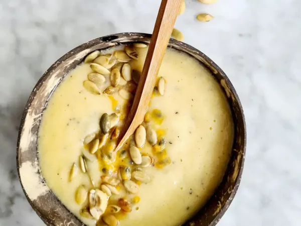 Ananas smoothie maken Raw yoghurt taart