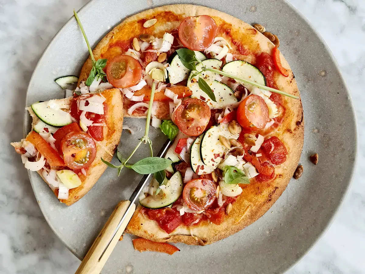 Bloemkool pizza eten