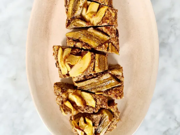 Vegan bananenbrood met appel