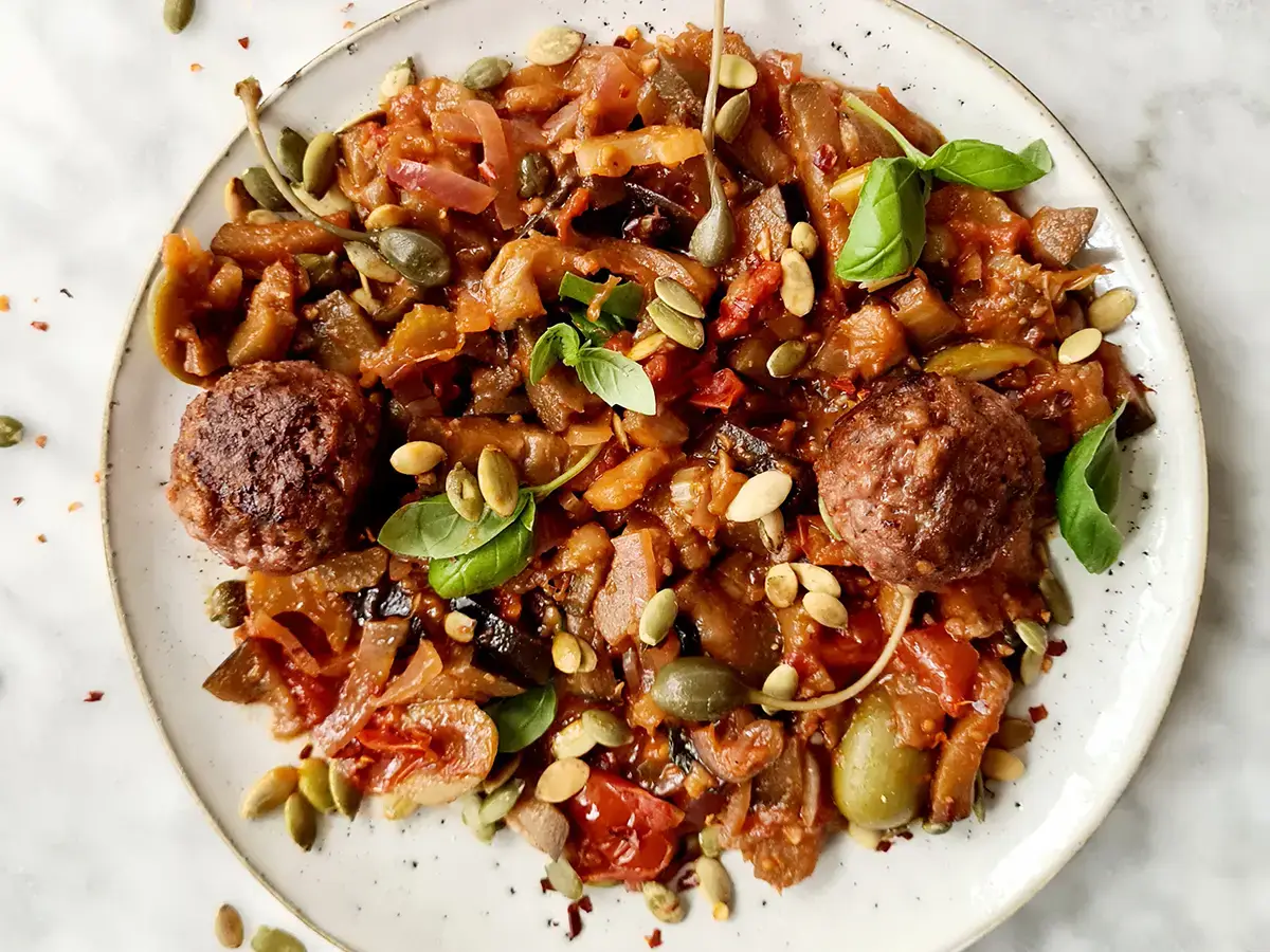 Vegan caponata maken