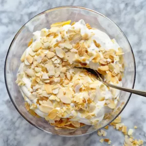Vegan trifle met cake