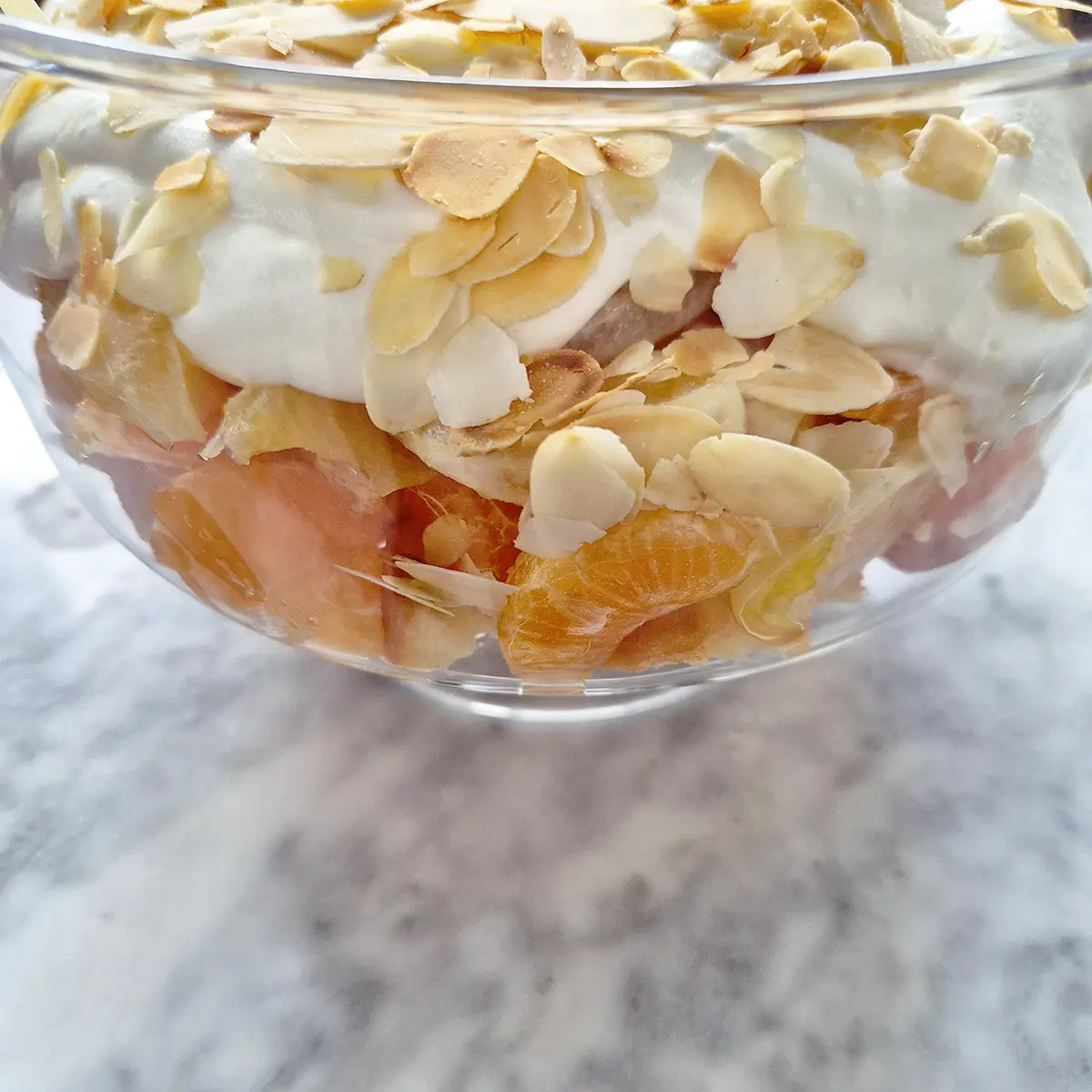 Vegan trifle voor veel personen