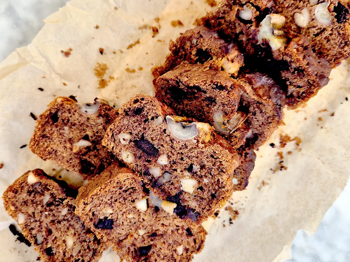 Vegan bananenbrood met chocoladestukjes
